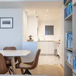 Lecomte - The Shoreline Coastal Walks 190 Остенде